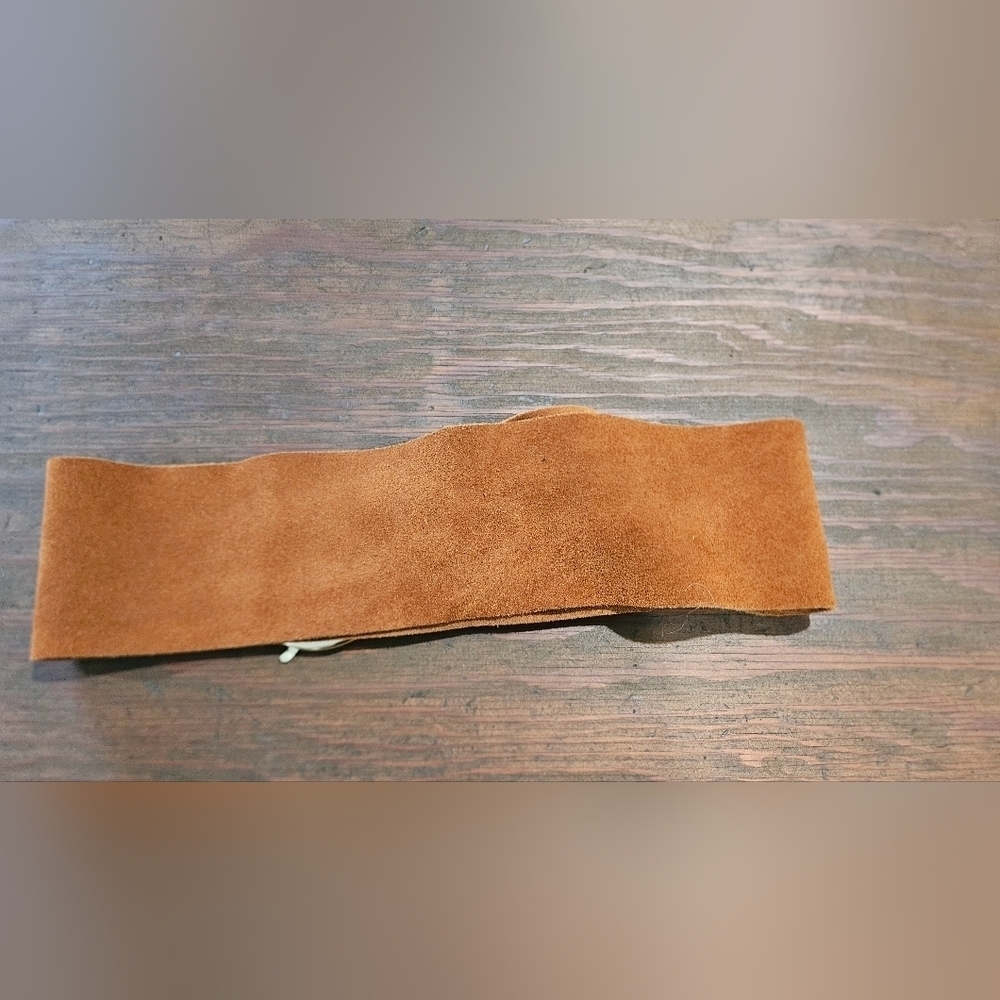 LOVESTRENGTH Austen Tan Suede Waist Belt In Genuine Leather. Size M/L - Picture 5 of 14